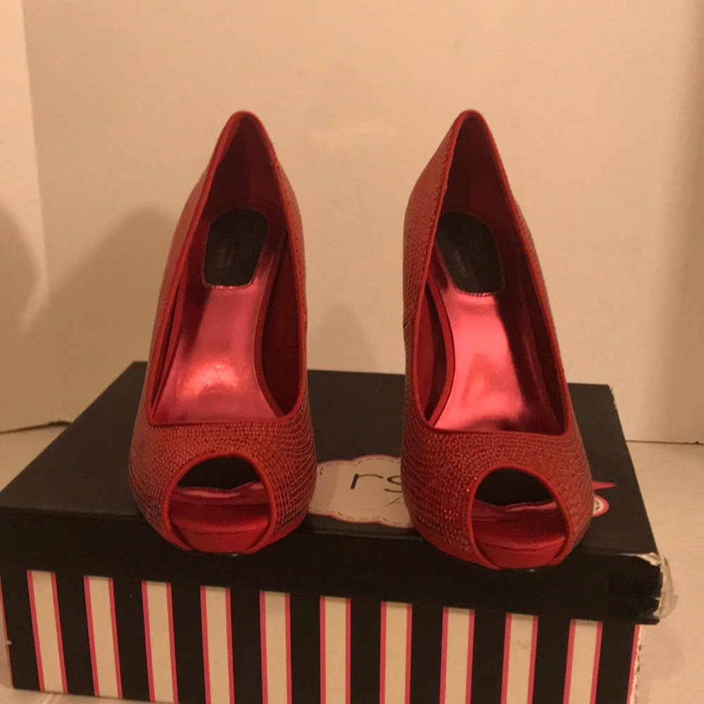 rsvp Sequin Open toe heels 10 M